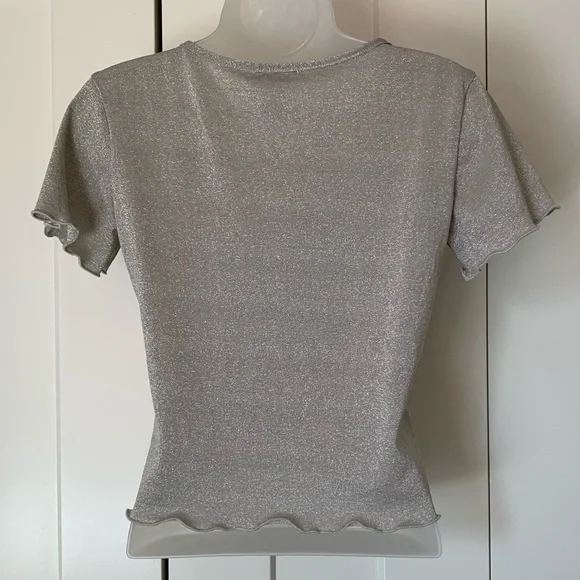 Urban Outfitters A crop top silvery champagne stretchy M - Picture 4 of 5